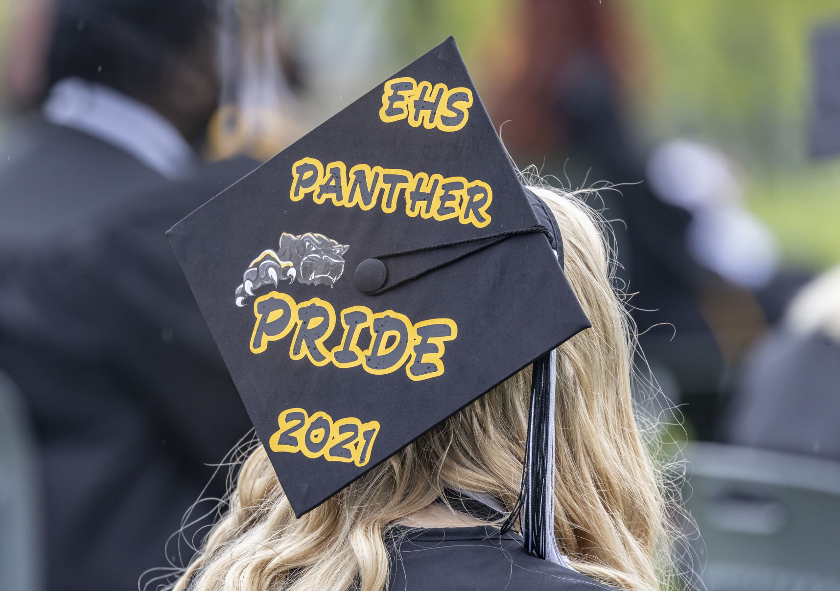 Eisenhower grad ceremonies 1287 051421.JPG